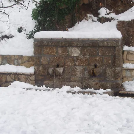 Enthymio Guest house